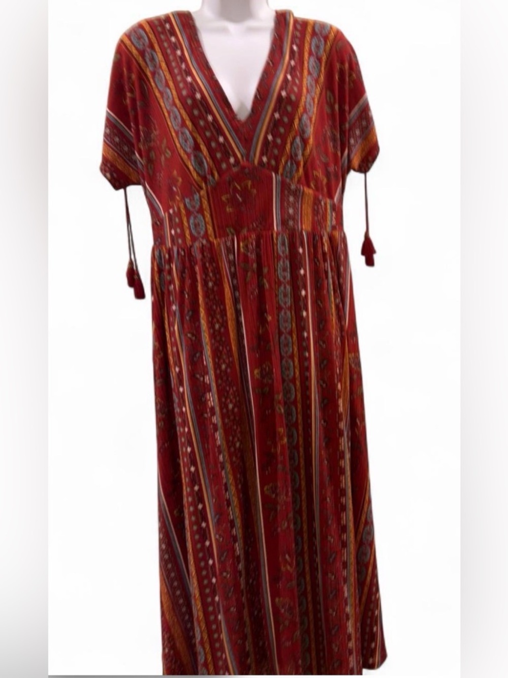 Bohemian V-Neck Maxi Dress in Deep Red